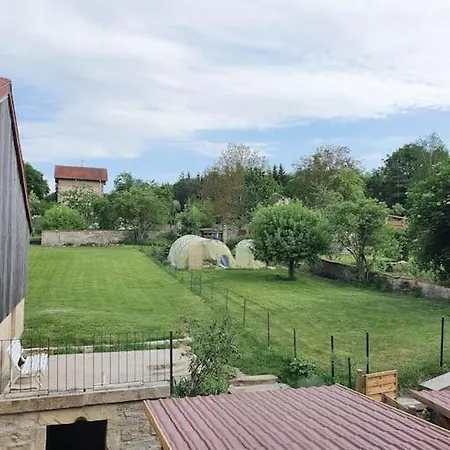De La Verriere, 12 Personnes, 5 Holiday home *